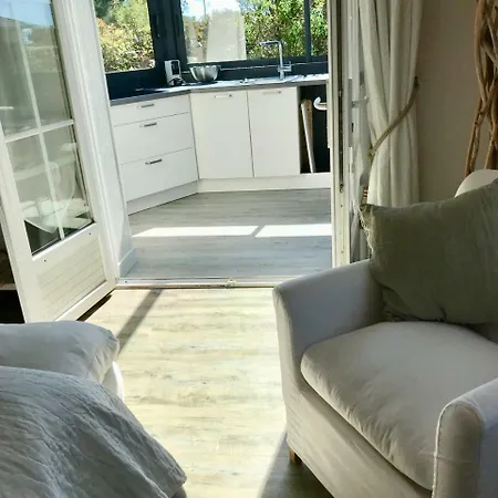 Holiday home Maison Des Algues