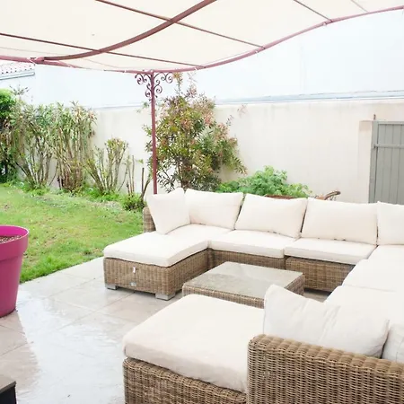 Holiday home Maison Des Algues Rivedoux-Plage