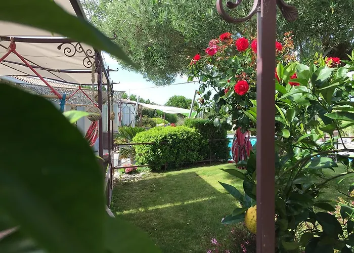 Maison Des Algues Holiday home *