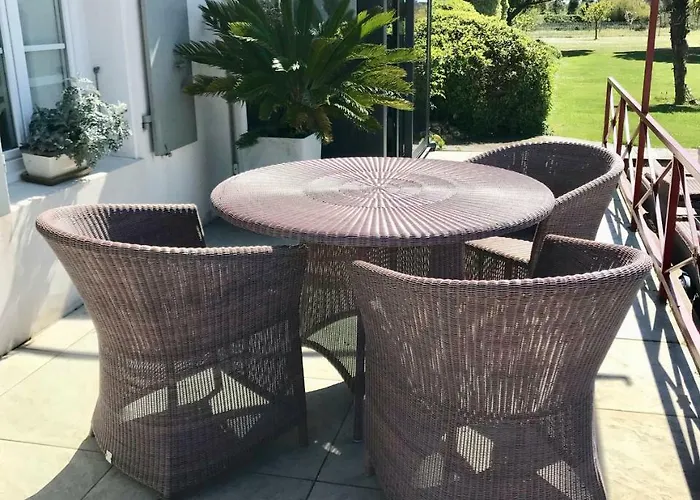 Maison Des Algues Holiday home *