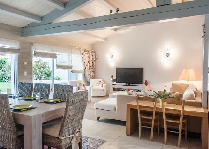 Holiday home Maison Des Algues *